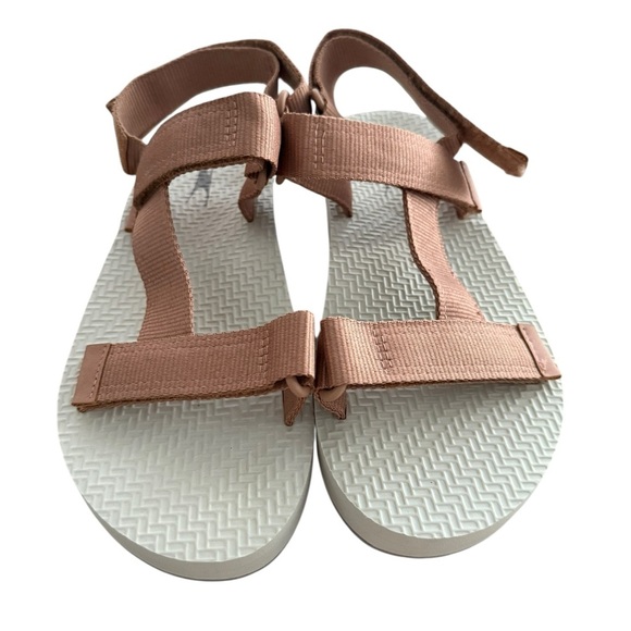 NWOT Tan & Brown Adjustable Sandals – Women’s Size 8 - Picture 2 of 6